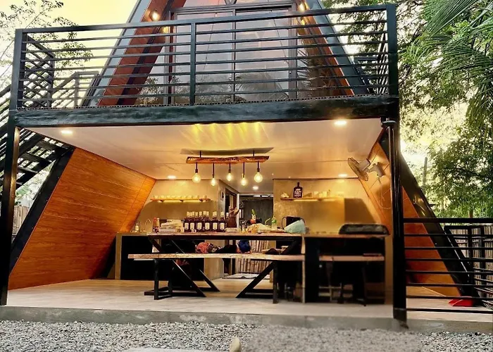Patar Beach Villa With Private Pool Bolinao